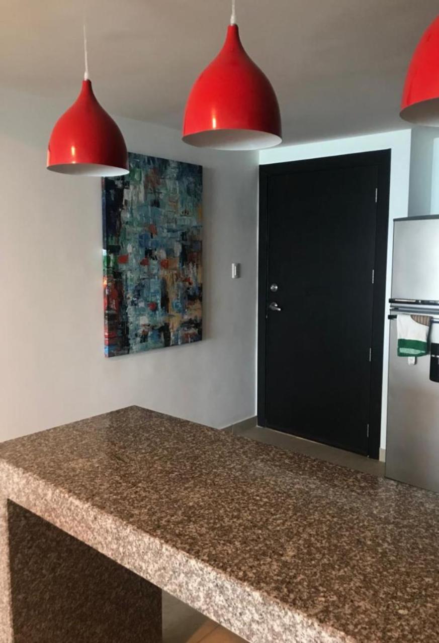 Lindo Departamento Al Pie De Playa Edificio Torre Oceanica Apartment Salinas  Exterior foto