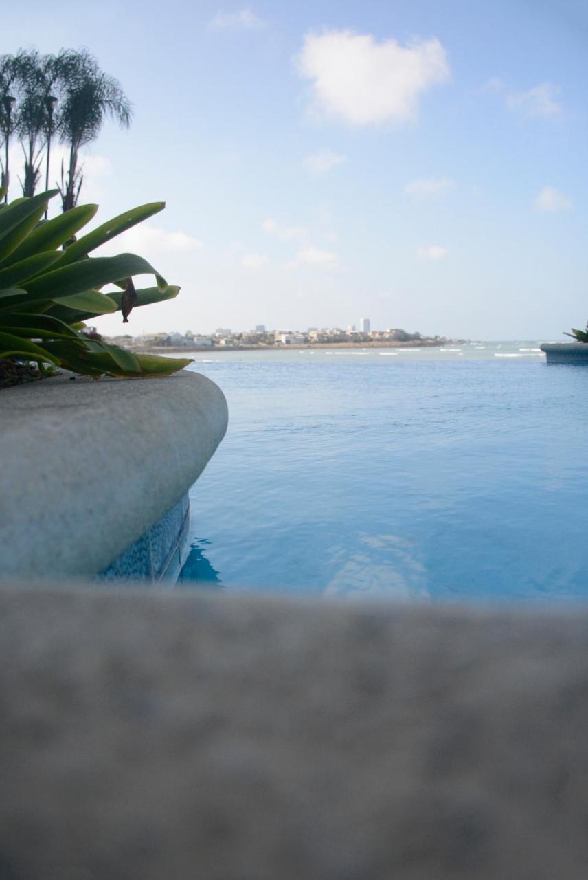 Lindo Departamento Al Pie De Playa Edificio Torre Oceanica Apartment Salinas  Exterior foto