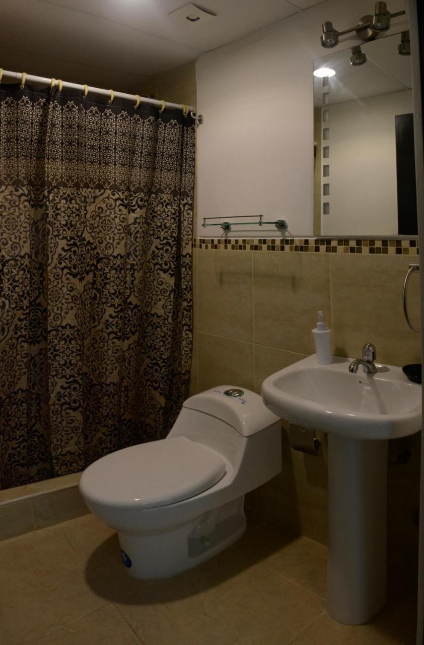 Lindo Departamento Al Pie De Playa Edificio Torre Oceanica Apartment Salinas  Exterior foto