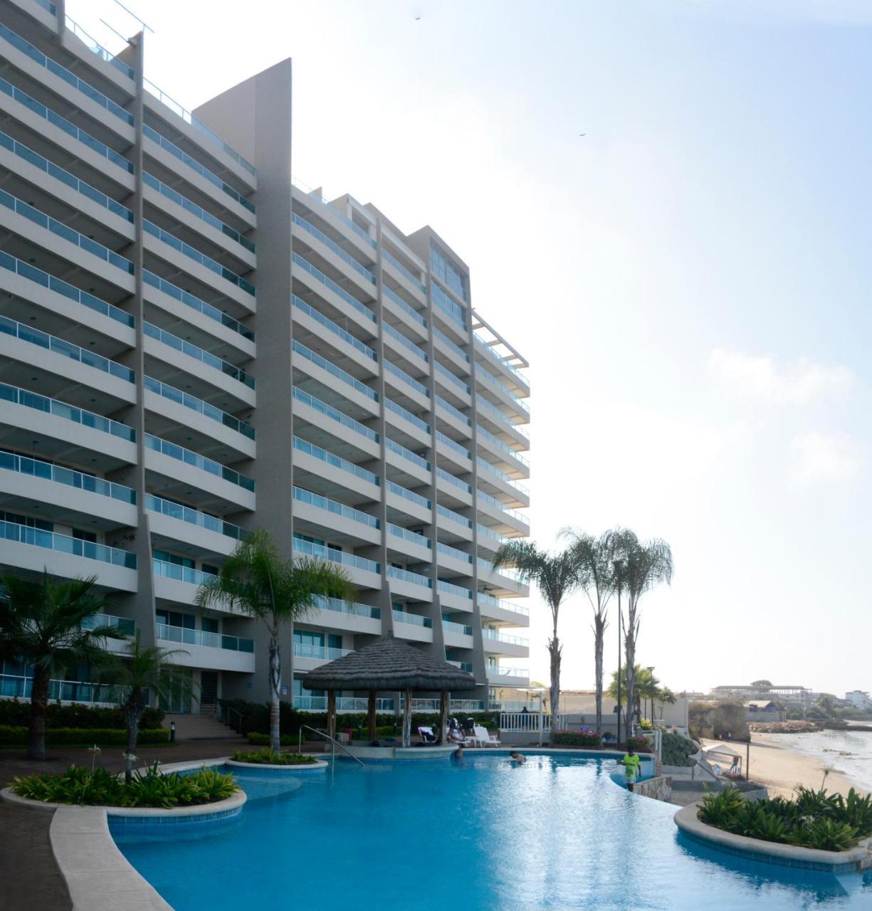 Lindo Departamento Al Pie De Playa Edificio Torre Oceanica Apartment Salinas  Exterior foto